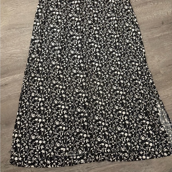 Christopher & Banks Dresses & Skirts - Christopher & Banks Black and White Floral Maxi Skirt